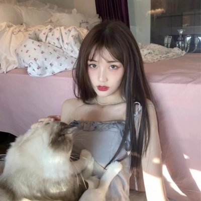 猫眼女枪手 海报